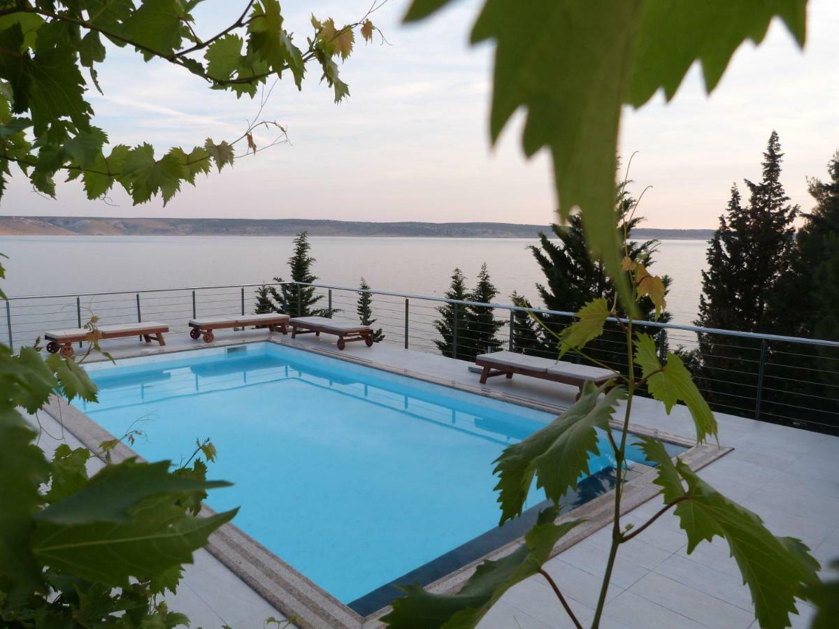 Maria Apartments Starigrad Paklenica Exterior photo
